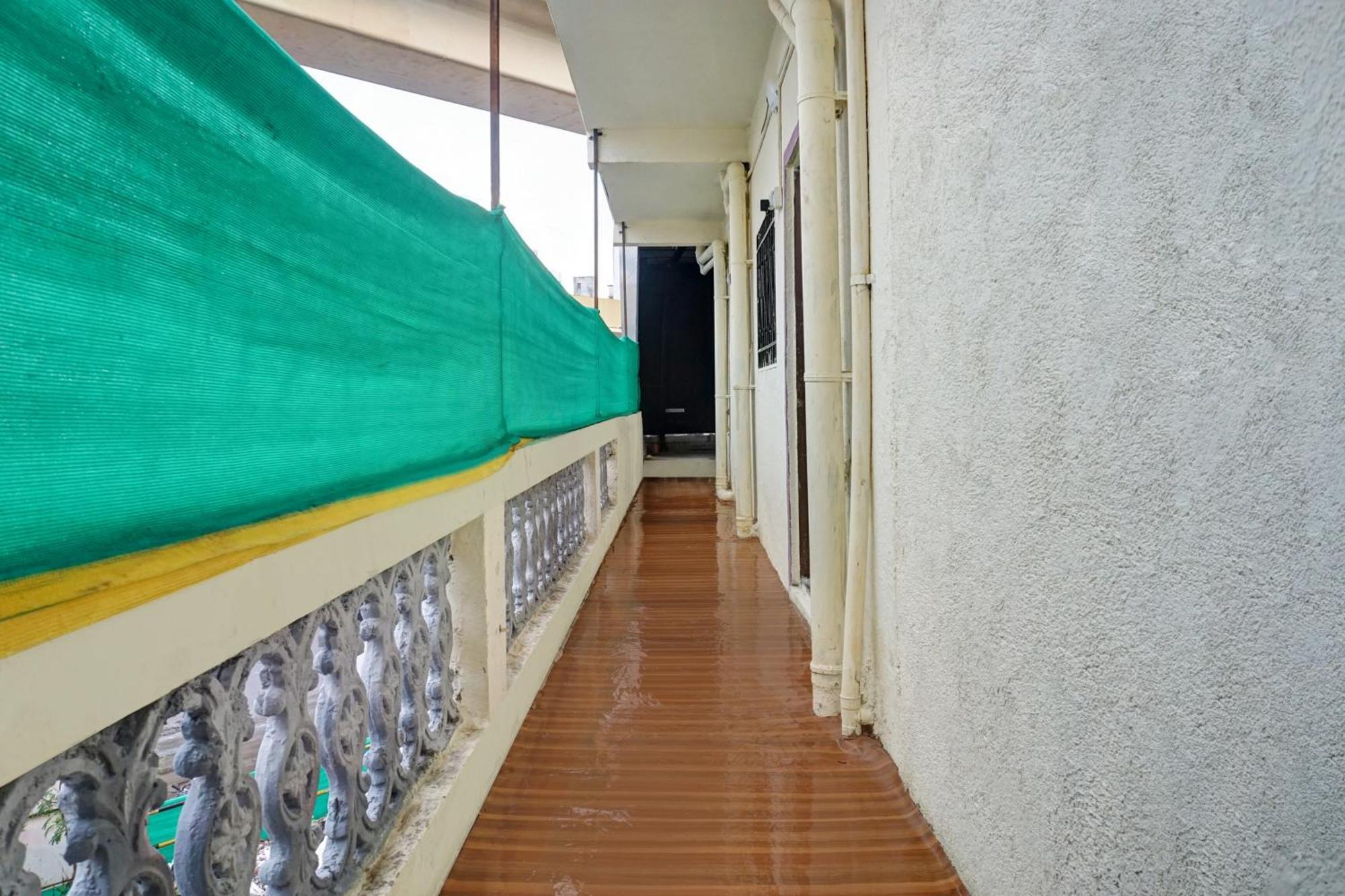 Hotel O Metro View Pimpri-Chinchwad Exterior photo